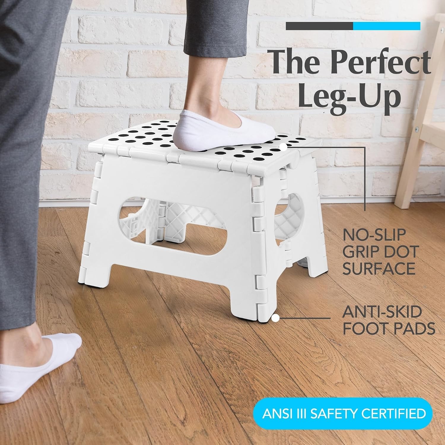 Versatile Folding Step Stool – 9″ High, 300 lb Support – Safe & Stylish White