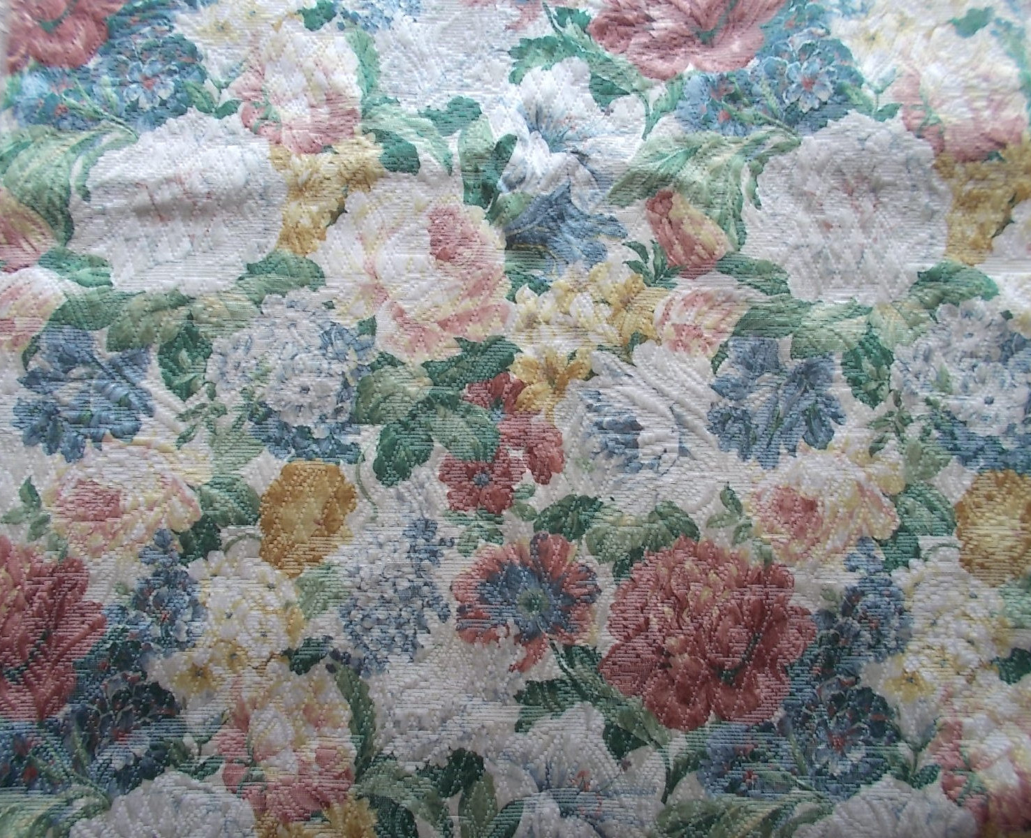 Beautiful Multi-Colored Flowered Floral Tapestry Upholstery Fabric 7+ Yards